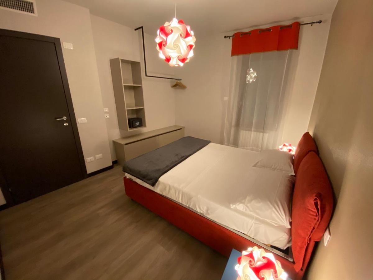 Castello Mavino Apartment Sirmione Bagian luar foto