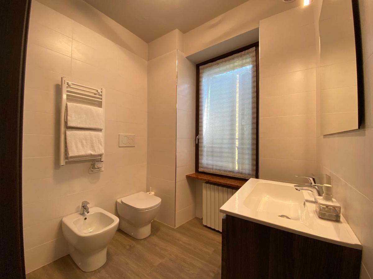 Castello Mavino Apartment Sirmione Bagian luar foto