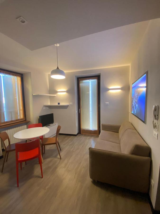 Castello Mavino Apartment Sirmione Bagian luar foto