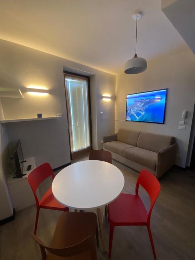 Castello Mavino Apartment Sirmione Bagian luar foto